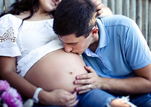 bebe en vientre